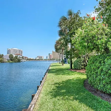 Shoreline Towers Townhouse 4-1